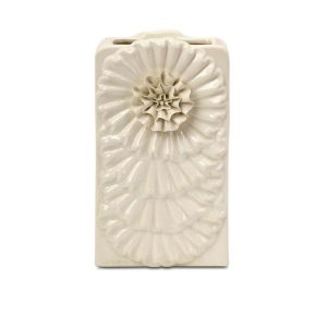 White Flower Vase-XVF24016
